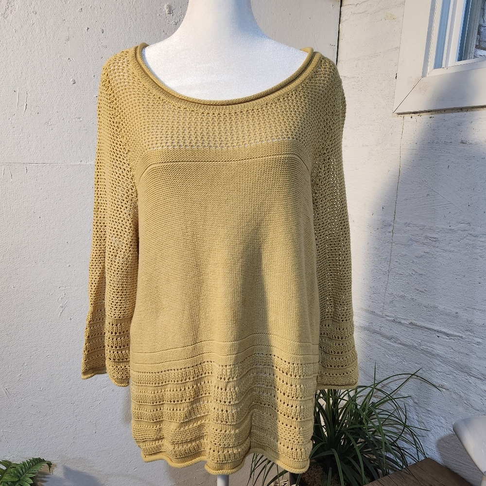 Marled Chic Women's Buttery Yellow Sweater size large‎